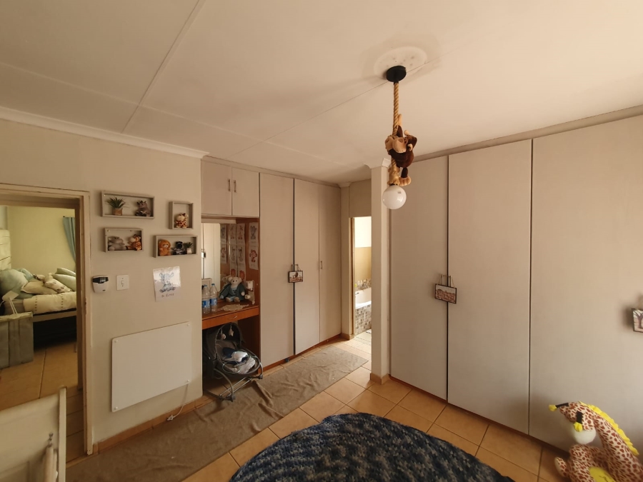 3 Bedroom Property for Sale in Potchefstroom North West